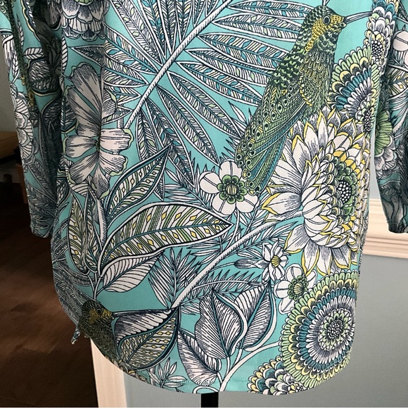 Teal Top NWOT Hummingbird Blouse Spring Floral TunicTop Floral Bird Top - Picture 10 of 14